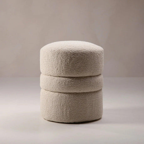 Alexa curl pouf