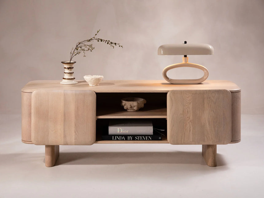 Aggie fa TV szekrény