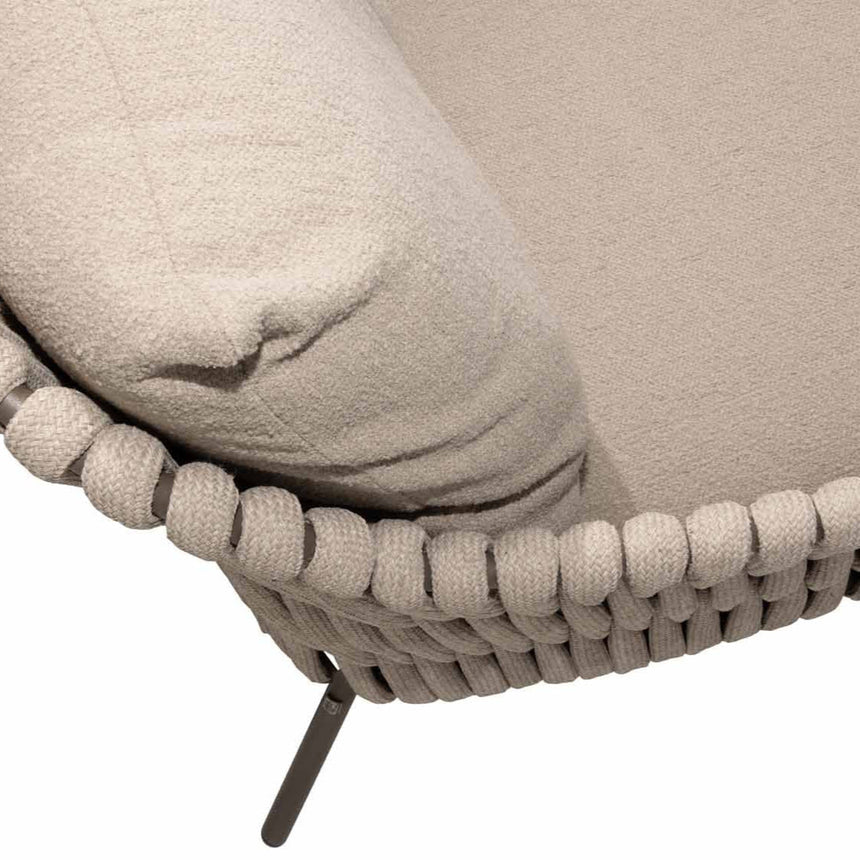 Montera buklé kerti kanapé