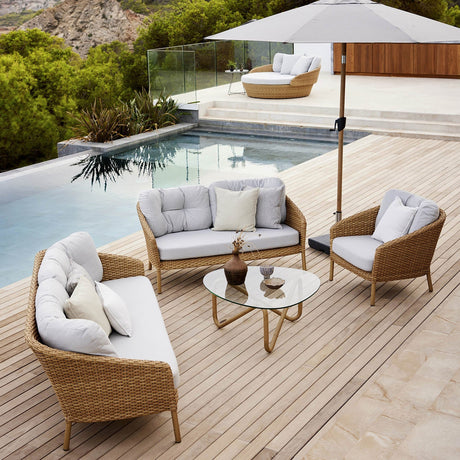 Elegance fabric chair