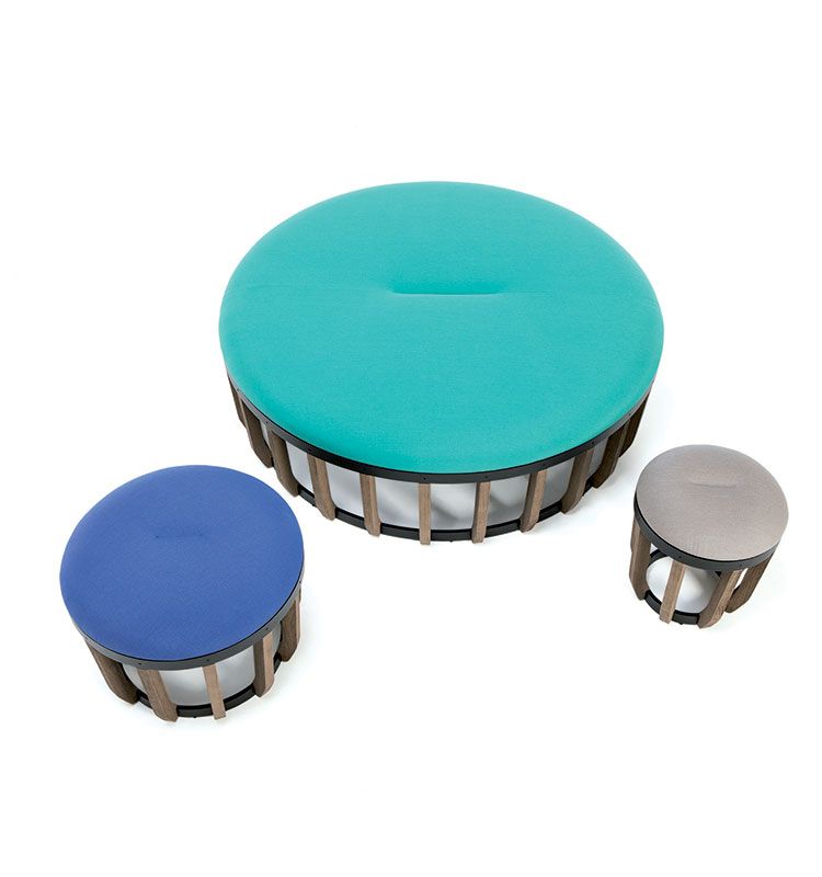 Swing garden pouf