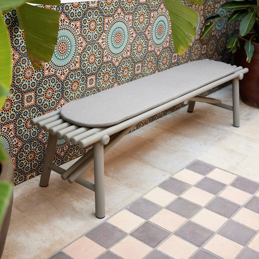 Sticks szövet kerti pad fém vázzal