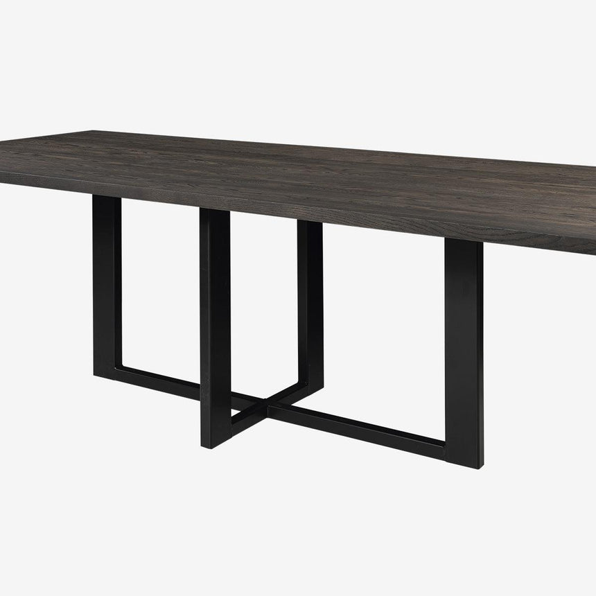 Straight corners dining table