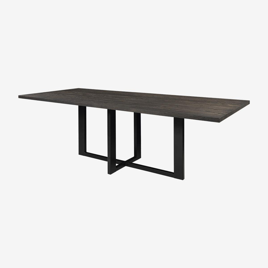 Straight corners dining table