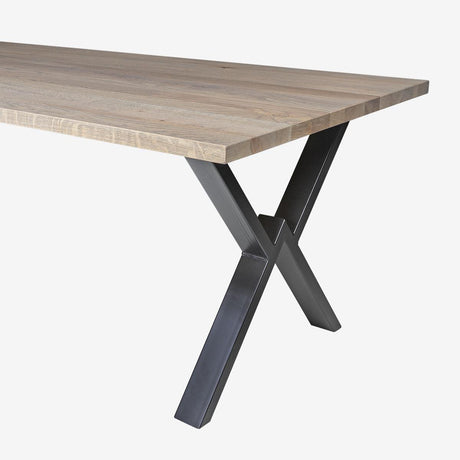 Straight corners dining table