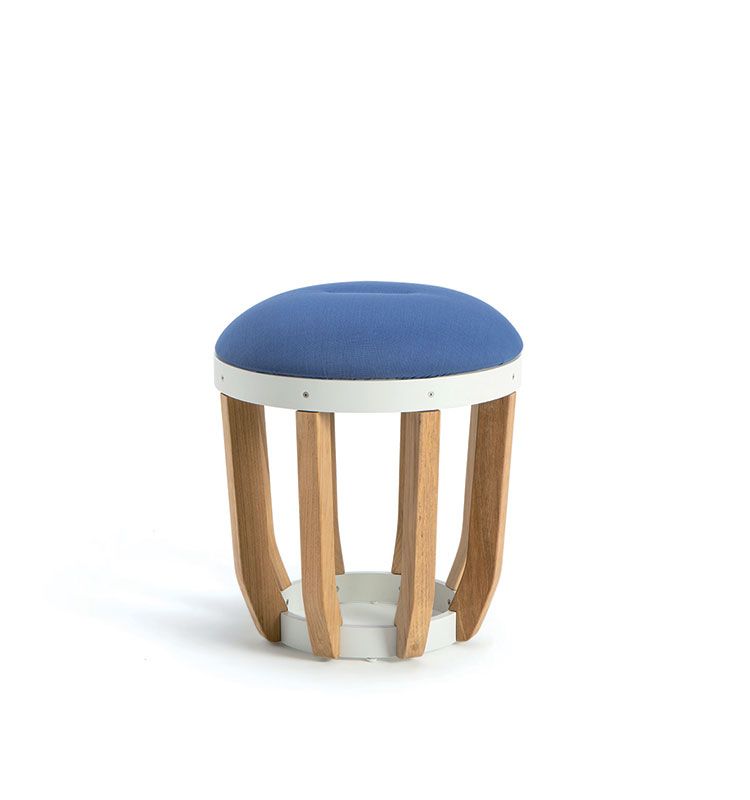 Swing garden pouf