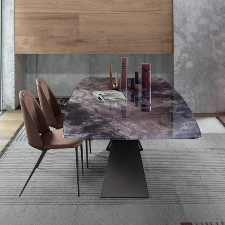 Arcus dining table