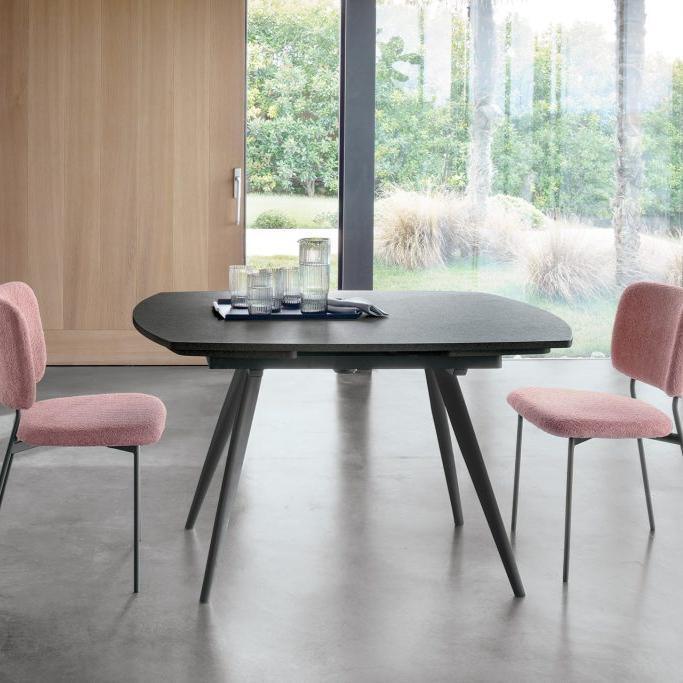 Elica dining table