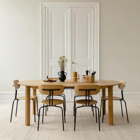 Rippled Comfort Circle extendable wooden table Ø132