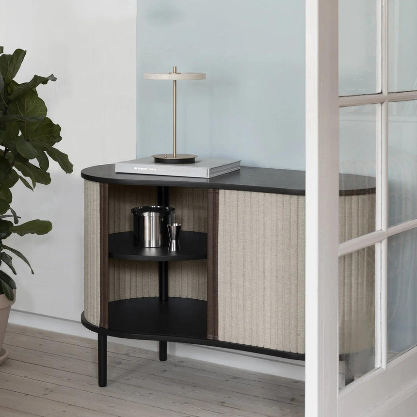 Asteria Move metal table lamp with brass base