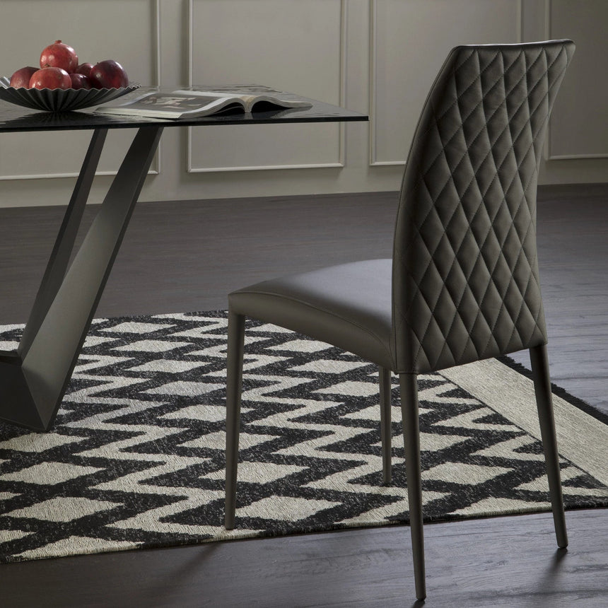 Charm chair