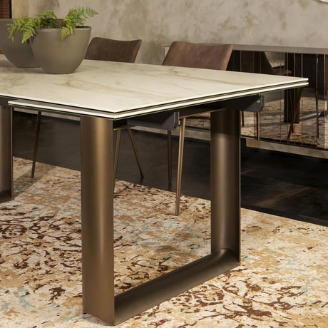 Cube table