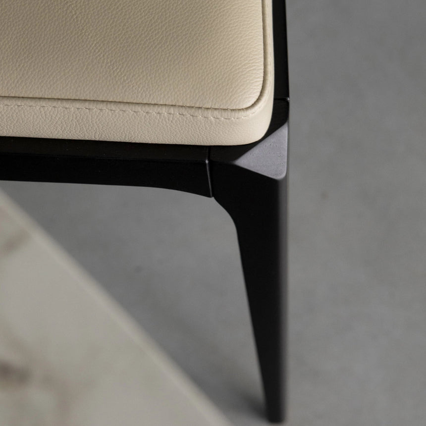 Mademoiselle chair