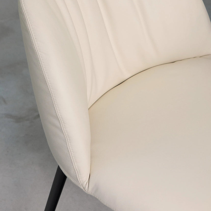 Olympia chair
