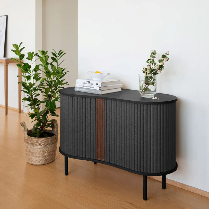 Audacious fa kabinet fekete kerettel 67×100