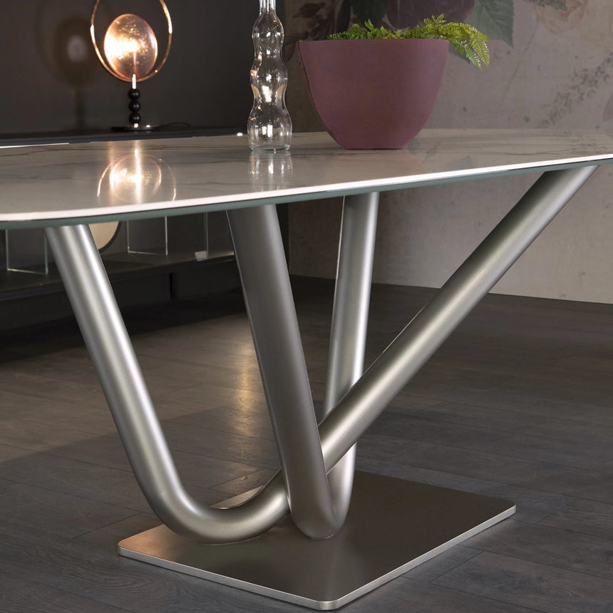 Victory table